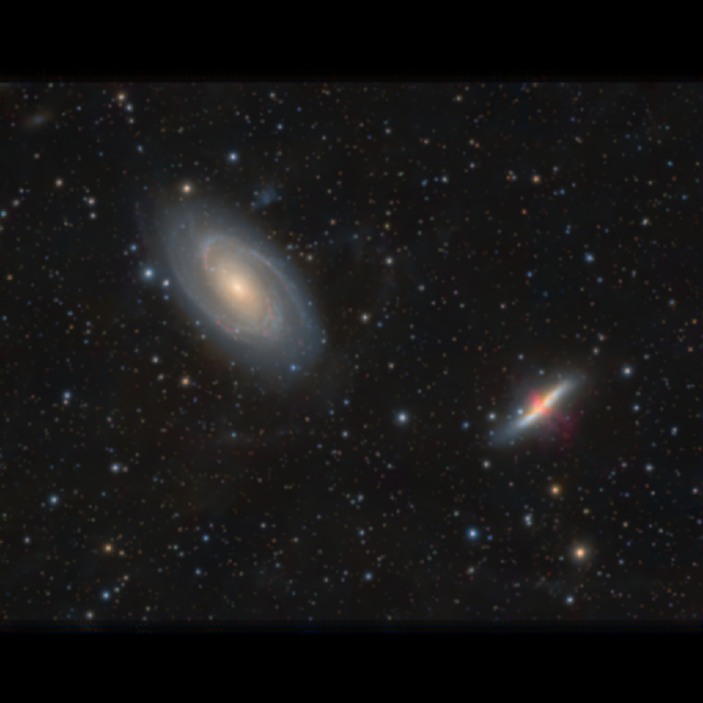 M81-M82 Reconstruction from 32 simulated bayered dithered camera images With Subpixel Normalization