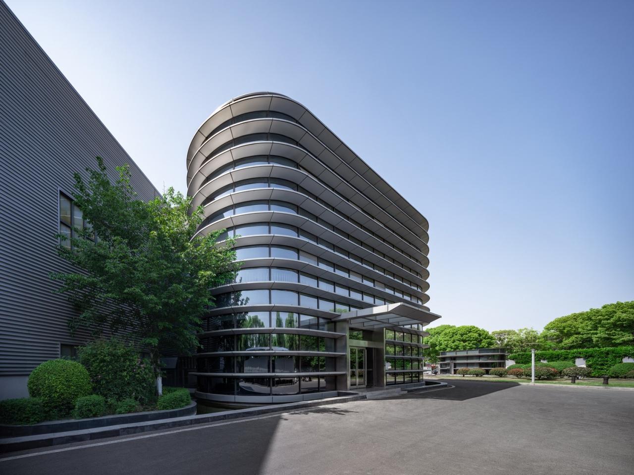 BIM建筑|苏南民营企业发展的建筑样本:航亚科技总部办公楼 / 米丈建筑 BIM建筑|苏南民营企业发展的建筑样本:航亚科技总部办公楼 / 米丈建筑