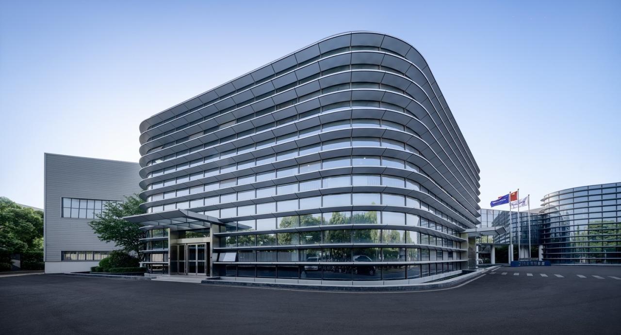 BIM建筑|苏南民营企业发展的建筑样本:航亚科技总部办公楼 / 米丈建筑 BIM建筑|苏南民营企业发展的建筑样本:航亚科技总部办公楼 / 米丈建筑