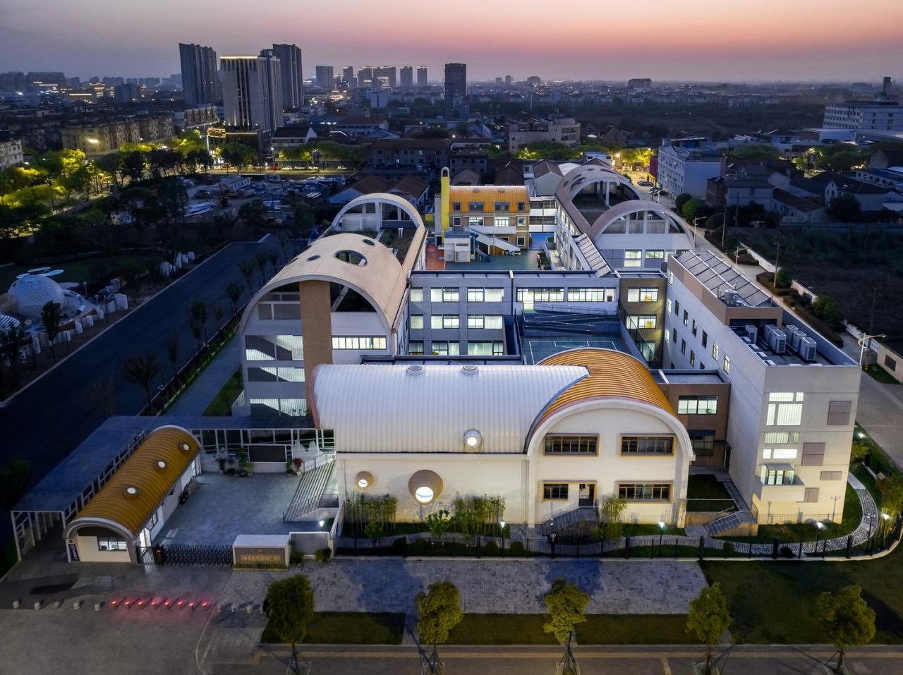 BIM建筑|陌桑幼儿园新建工程 / 上海交通大学城镇空间文化与科学研究中心 BIM建筑|陌桑幼儿园新建工程 / 上海交通大学城镇空间文化与科学研究中心