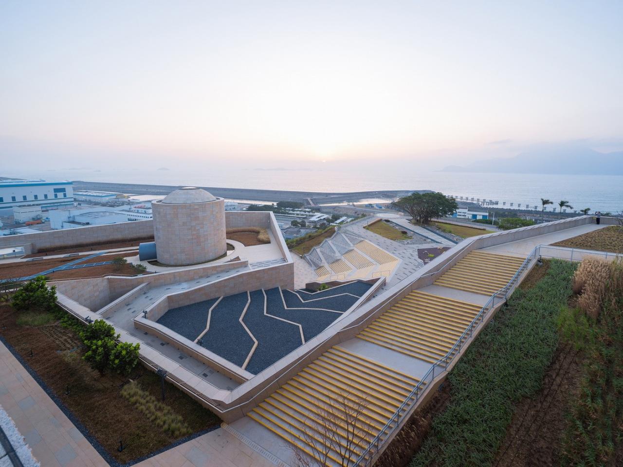 BIM建筑|大亚湾核能科技馆 / 易加独特视野 + 华艺设计 BIM建筑|大亚湾核能科技馆 / 易加独特视野 + 华艺设计