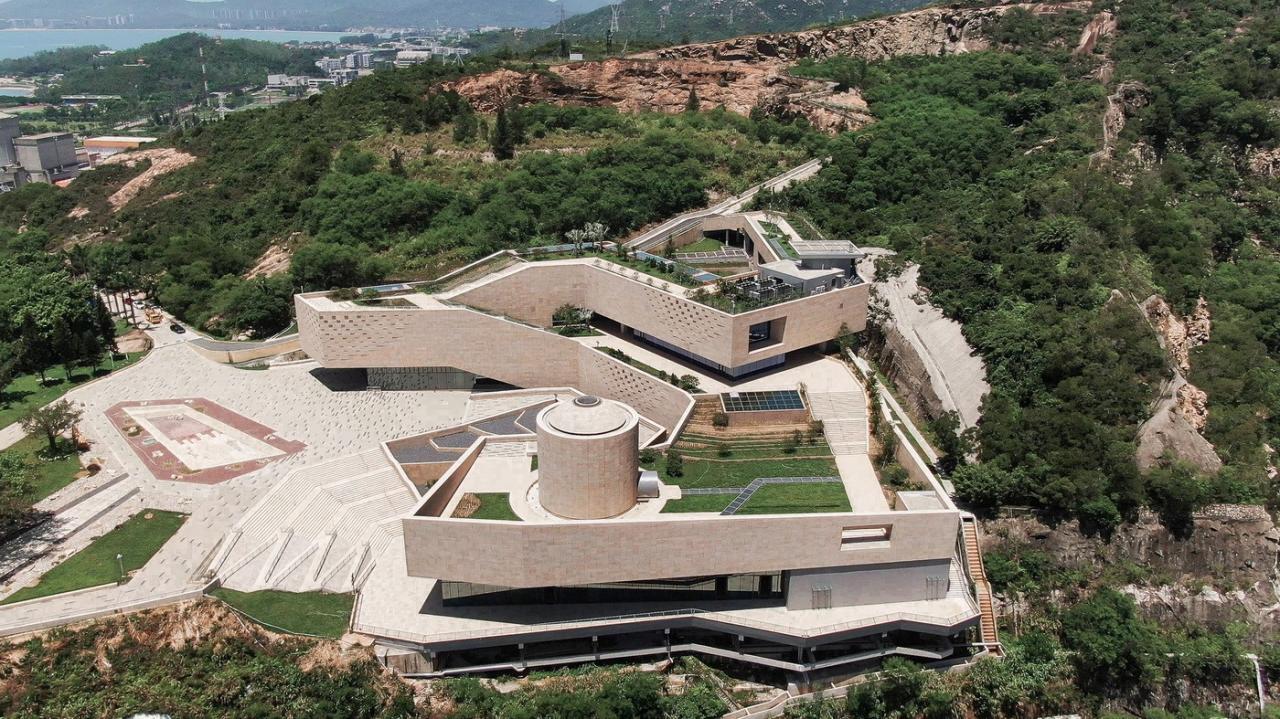 BIM建筑|大亚湾核能科技馆 / 易加独特视野 + 华艺设计 BIM建筑|大亚湾核能科技馆 / 易加独特视野 + 华艺设计